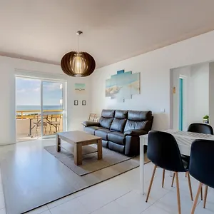 Max Crib - Seafront 2 Bedroom With Ac And Private Parking In Armação de Pêra
